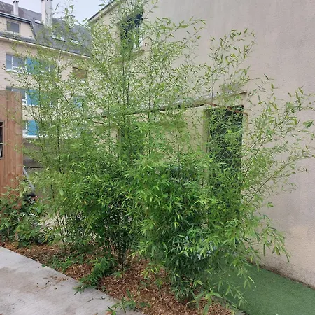 House In Semesterbostad Caen